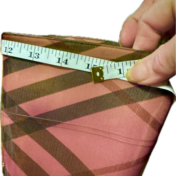 Burberry BERRY NOVA Check Boots! So Beautiful! Size 7 1/2! (37, EU) RARE! 💓 - Picture 12 of 14